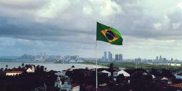 PIB do Brasil cresce 2,9% em 2024: análise dos setores impulsionadores - Cover Image